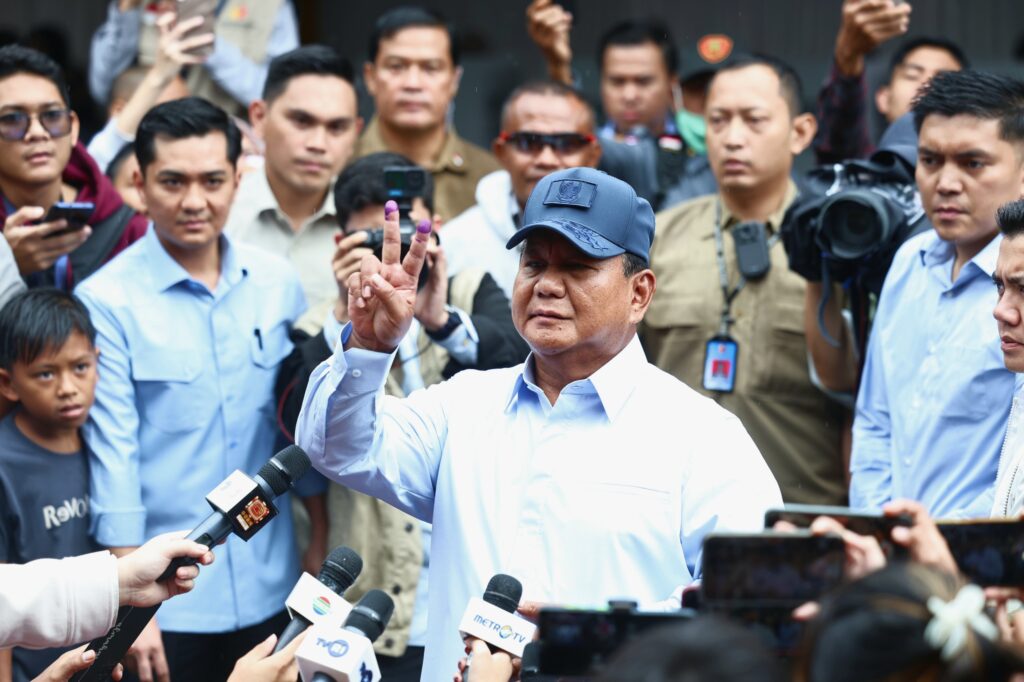 Prabowo Subianto Nyoblos ke TPS: Pilih Sesuai Nurani, Jaga TPS, Tertib, Damai, Sejuk