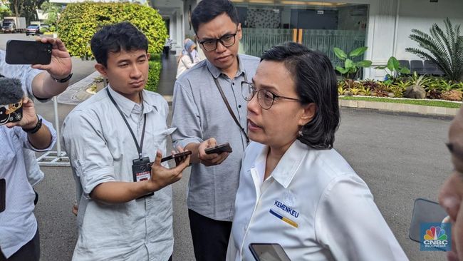 Sri Mulyani Sebut THR PNS Tahun 2024 Cair 100% Penuh