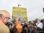 Acil Odah memimpin gerakan “Perempuan Menanam Ribuan Pohon” di Kalsel sebagai peringatan Hari Kartini
