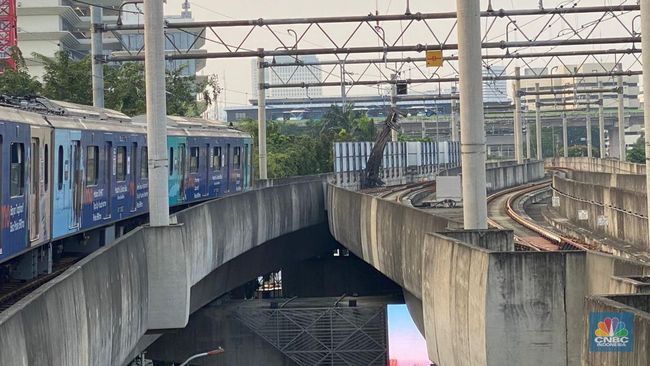 Update Terbaru: Material Besi Jatuh di Lintasan MRT Jakarta Disusul oleh Informasi Terkini