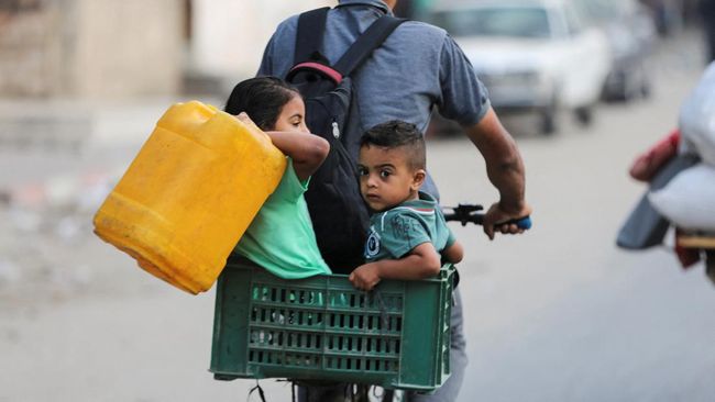 Pilu! Pengungsi Gaza Tersesat setelah Meninggalkan Rafah, Tak Tahu Arah Tujuan