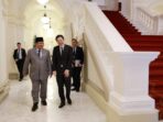 Prabowo Subianto Meets New Singapore Prime Minister, Congratulates and Discusses Defense Cooperation