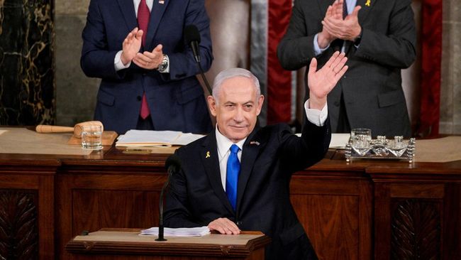 – Pidato Netanyahu di Kongres AS: Peringatan untuk AS
– Pidato Netanyahu di Kongres AS: Ancaman Terhadap Amerika Serikat
– Pidato Netanyahu di Kongres AS: Memperingatkan AS tentang Setan
– Pidato Netanyahu di Kongres AS: Nasihat Netanyahu untuk Amerika Serikat
– Pidato Netanyahu di Kongres AS: Membicarakan Bahaya Setan kepada AS