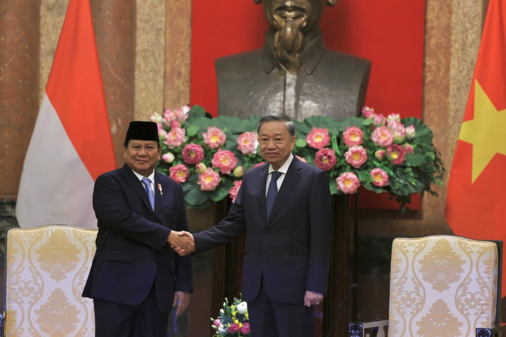 From IKN to Hanoi: Prabowo Subianto Meets Vietnam’s President to Discuss Strategic Partnership