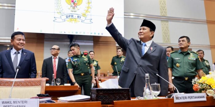 Prabowo Subianto Bids Farewell and Apologizes in Final DPR Session: Greater Responsibilities Await Us