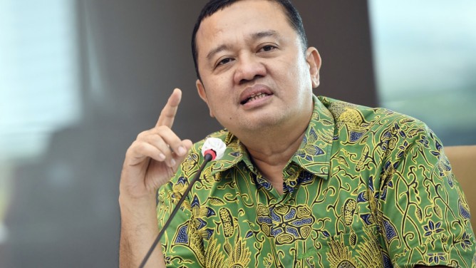 Komdigi-menegaskan-tidak-melarang-gratis-ongkir-oleh-e-commerce.-Aturan-baru-hanya-membatasi-diskon.jpeg