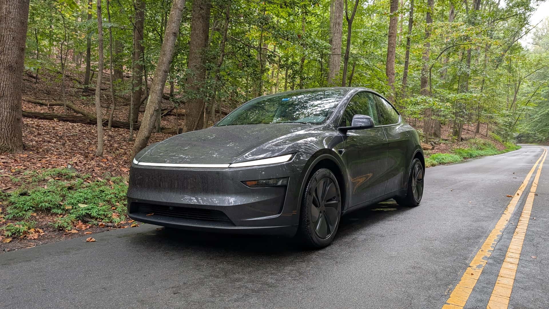 2026-tesla-model-y.jpg
