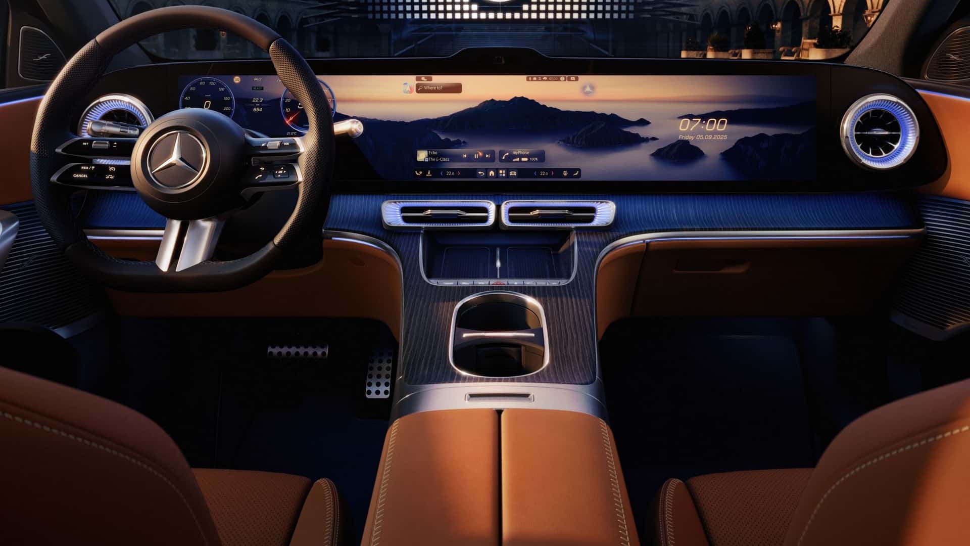 mercedes-glc-with-eq-technology-interior.jpg